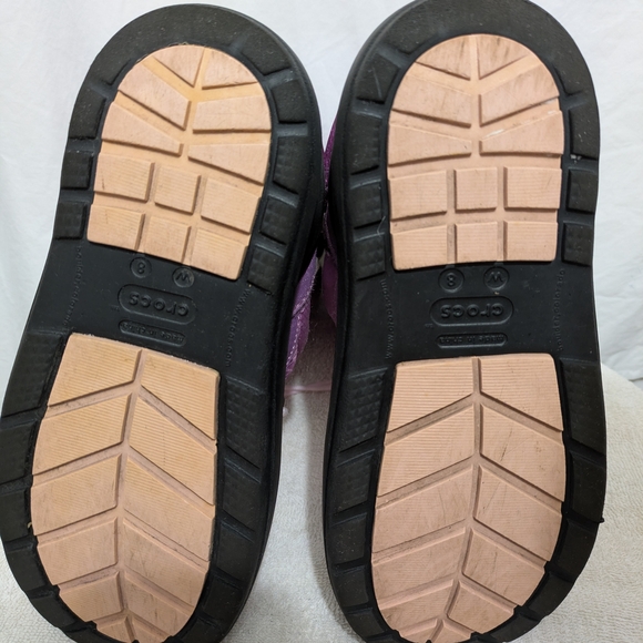 CROCS Pink-Purple Insulated Lace-Up Winter Boots - Picture 7 of 9